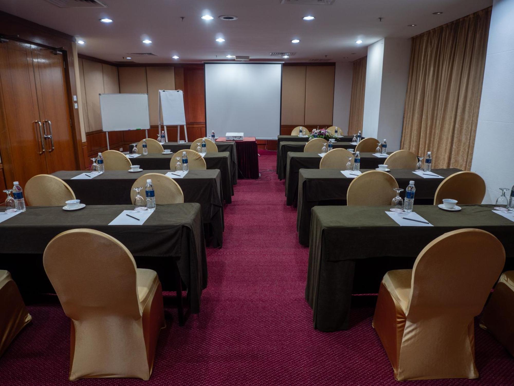 Hotel Royal Kuala Lumpur Zewnętrze zdjęcie