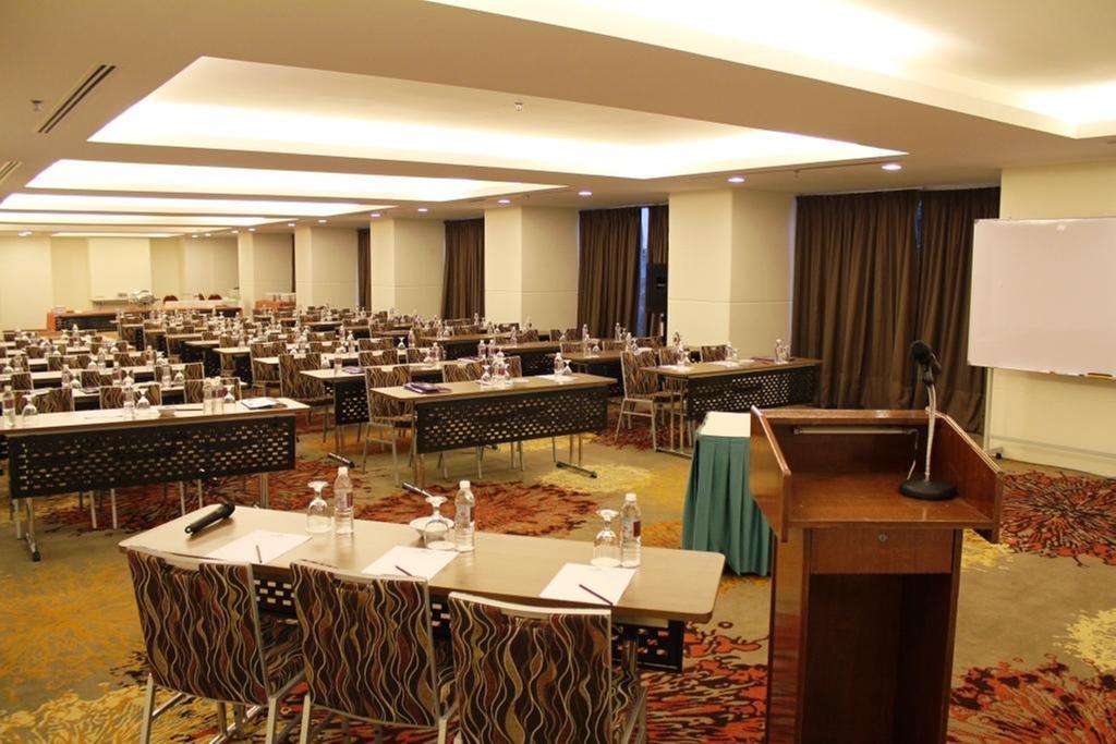 Hotel Royal Kuala Lumpur Zewnętrze zdjęcie